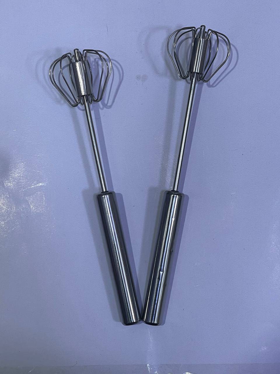 همزن دستی مدل چرخشی